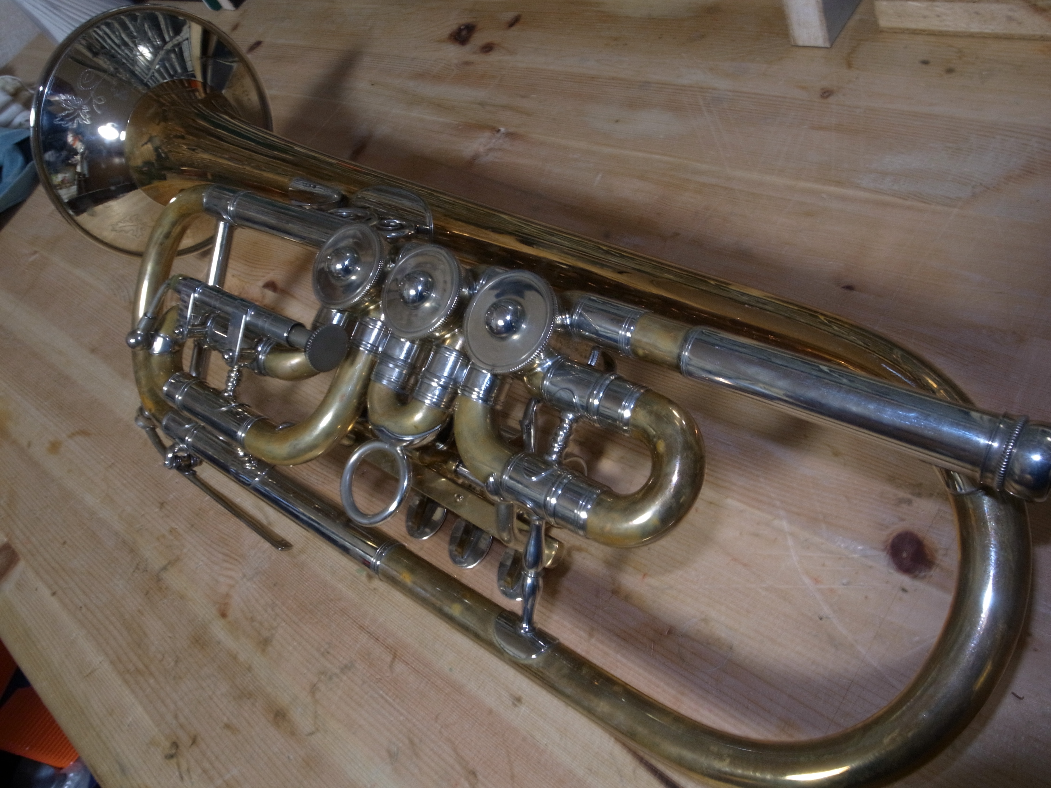 ロータリートランペット